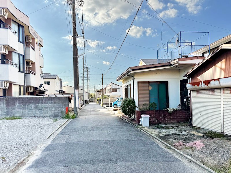 現地写真（前面道路含む現地写真）