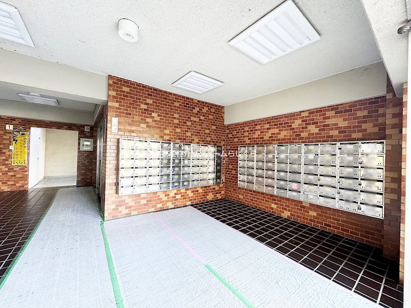 共用部写真（エントランス）