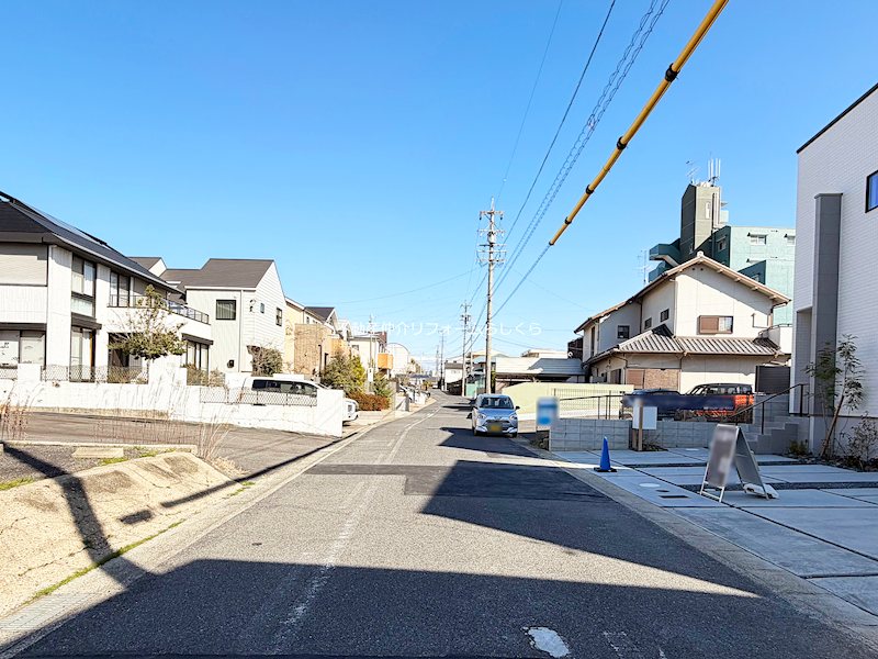 現地写真（前面道路含む現地写真）