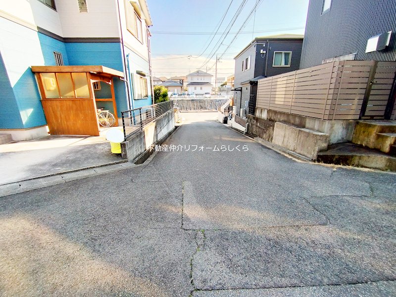 現地写真（前面道路含む現地写真）