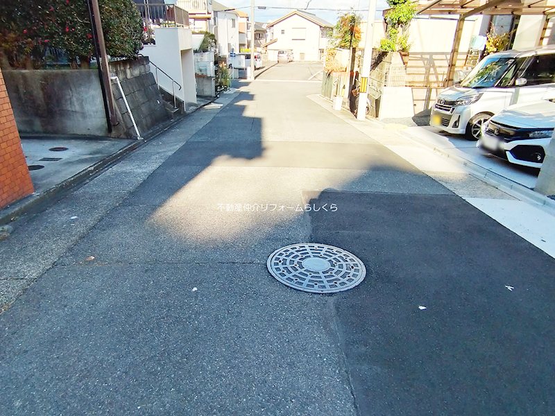 現地写真（前面道路含む現地写真）