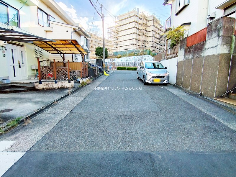 現地写真（前面道路含む現地写真）