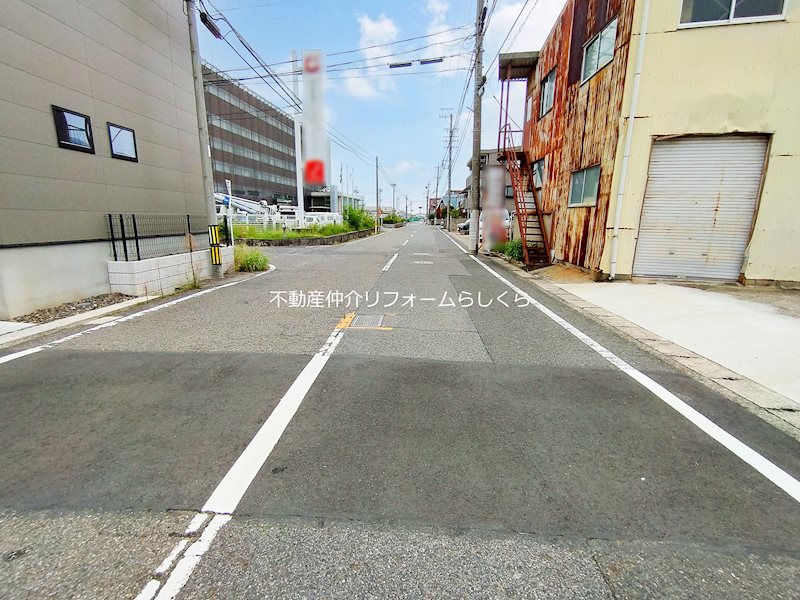 現地写真（前面道路含む現地写真）
