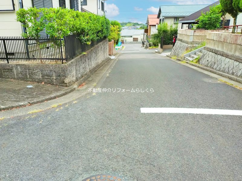 現地写真（前面道路含む現地写真）