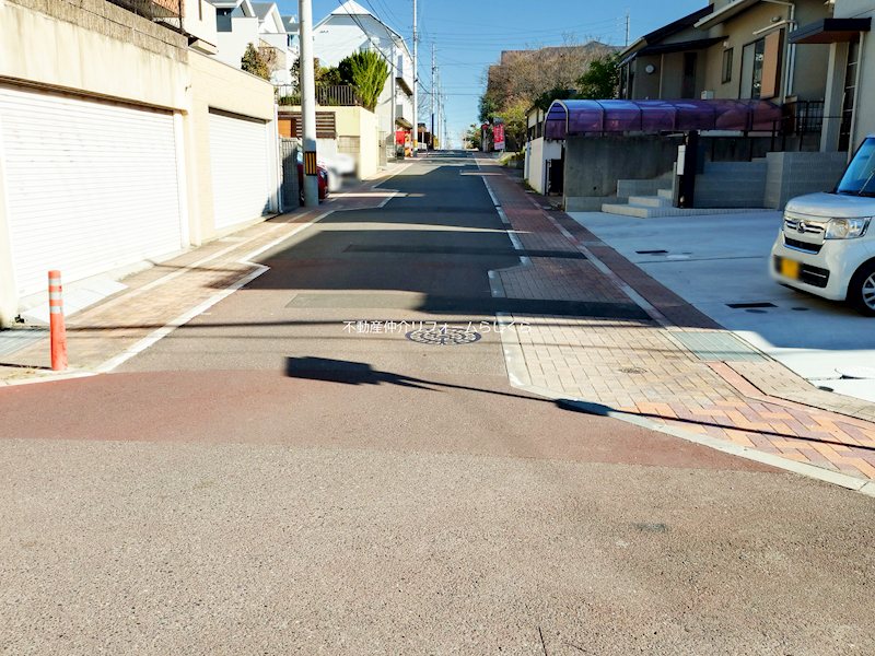 現地写真（前面道路含む現地写真）