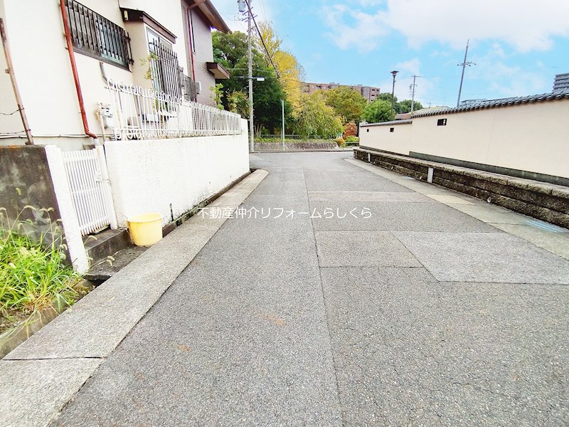 現地写真（前面道路含む現地写真）