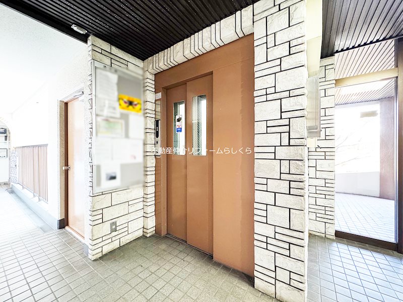 共用部写真（エントランス）