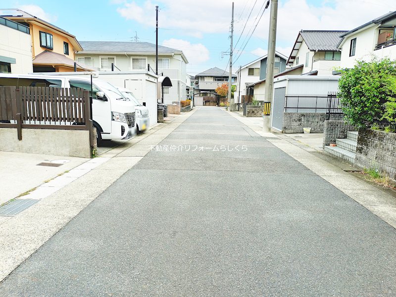 現地写真（前面道路含む現地写真）