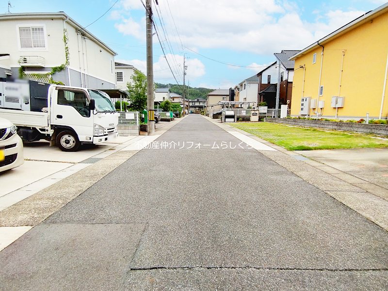 現地写真（前面道路含む現地写真）