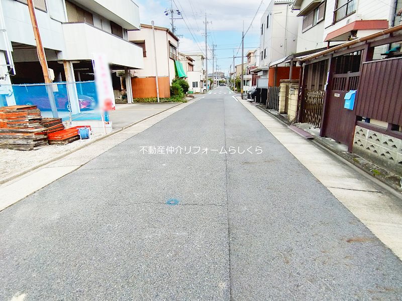 現地写真（前面道路含む現地写真）