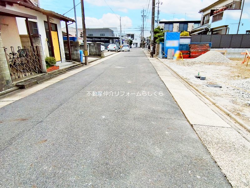 現地写真（前面道路含む現地写真）