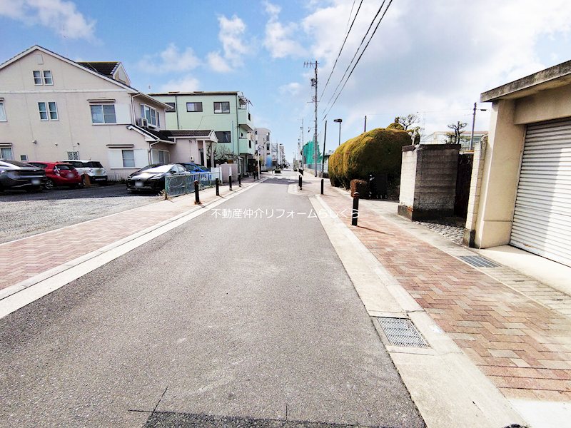 現地写真（前面道路含む現地写真）