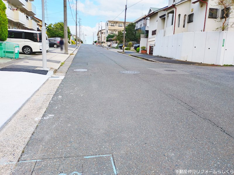 現地写真（前面道路含む現地写真）