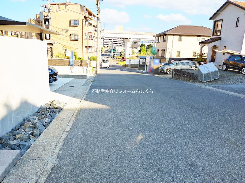 現地写真（前面道路含む現地写真）