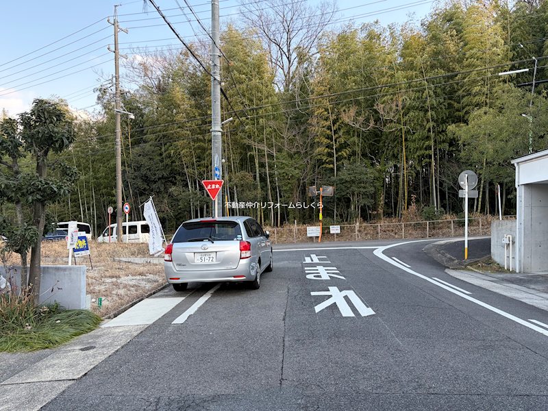現地写真（前面道路含む現地写真）