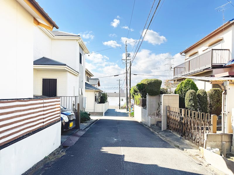 現地写真（前面道路含む現地写真）