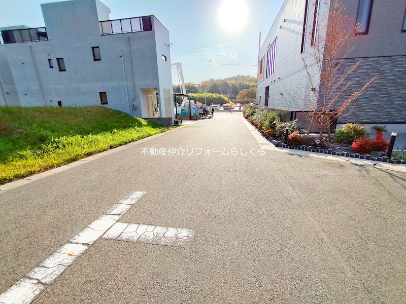 現地写真（前面道路含む現地写真）