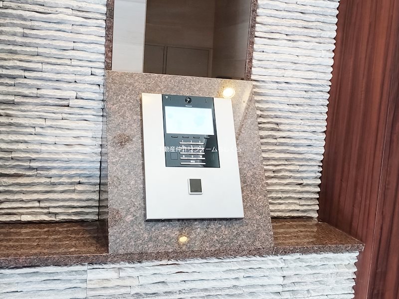 共用部写真（エントランス）