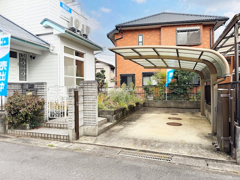 現地写真（駐車場）