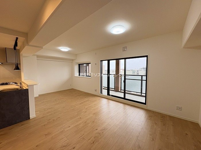 内観写真（リビング）