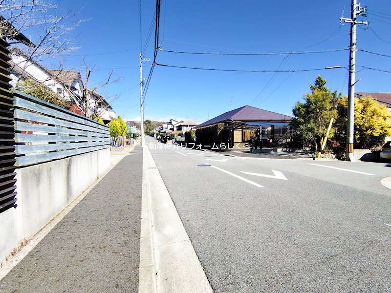 現地写真（前面道路含む現地写真）