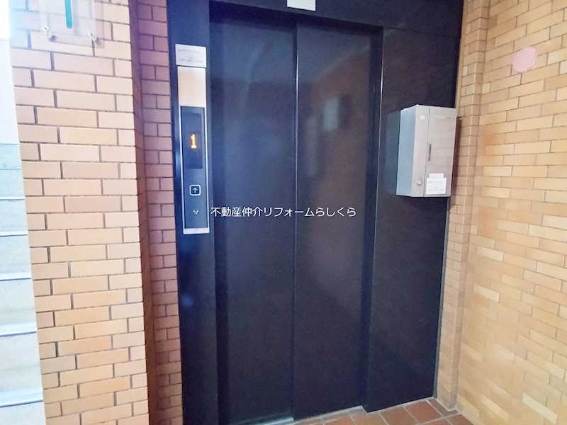 共用部写真（エントランス）