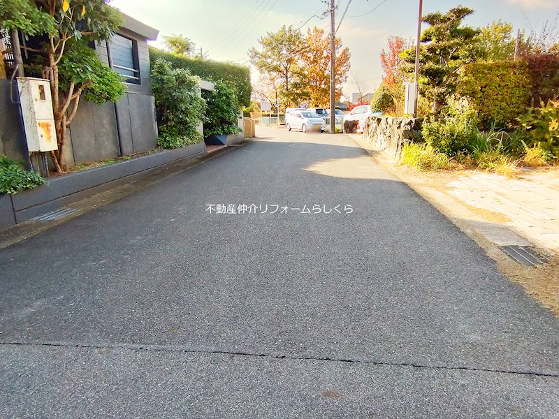 現地写真（前面道路含む現地写真）