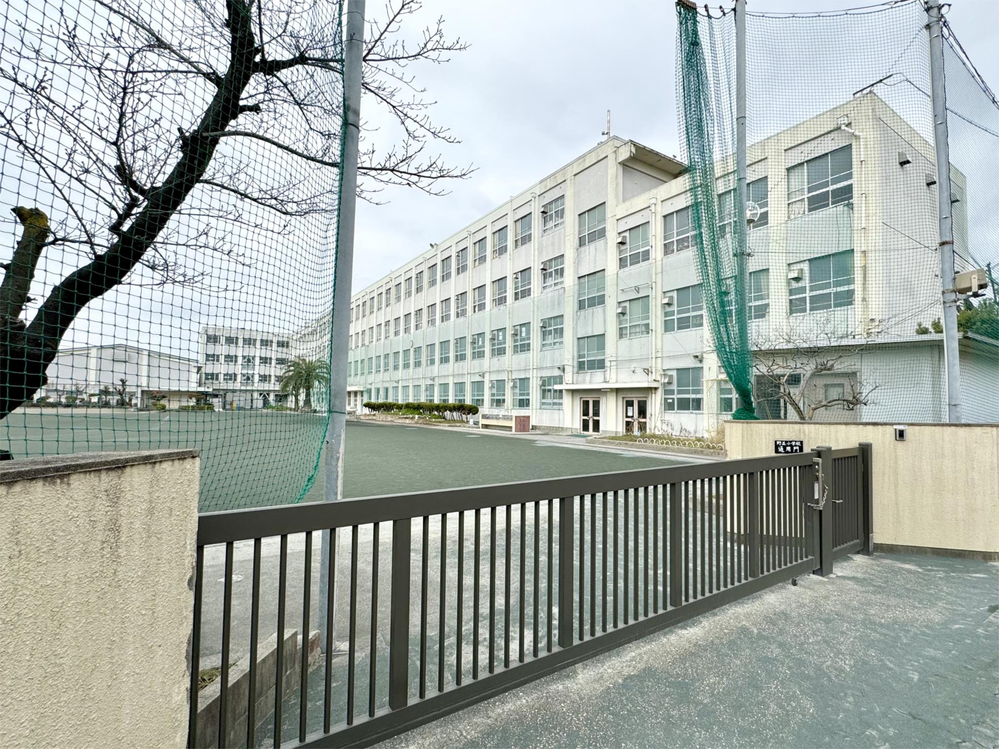 名古屋市立野並小学校