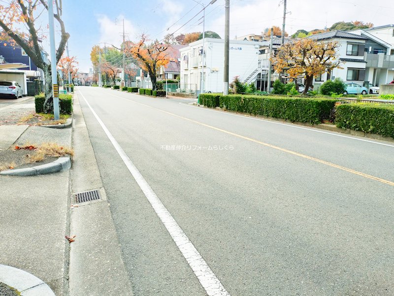 現地写真（前面道路含む現地写真）