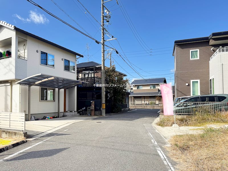 現地写真（前面道路含む現地写真）