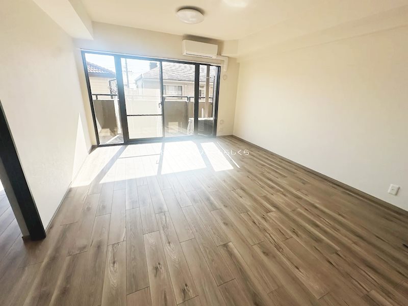 内観写真（リビング）