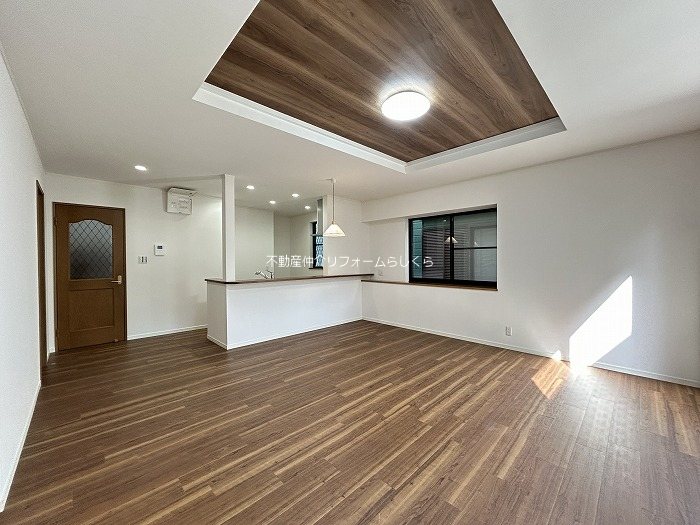 内観写真（リビング）