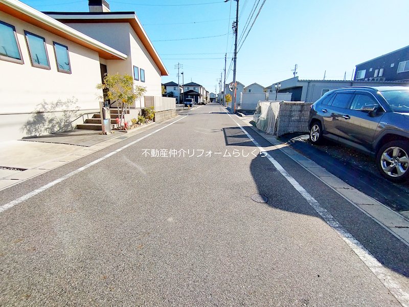 現地写真（前面道路含む現地写真）