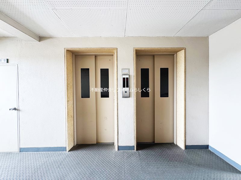 共用部写真（エントランス）