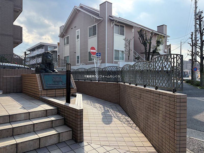 共用部写真（エントランス）