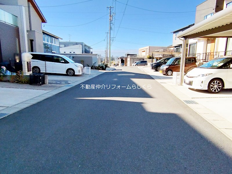 現地写真（前面道路含む現地写真）