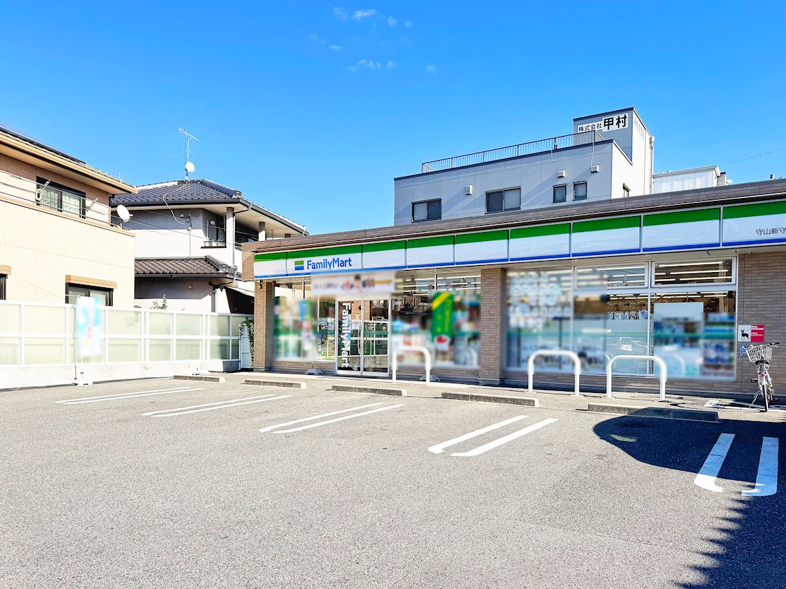ファミリーマート　守山新守西店