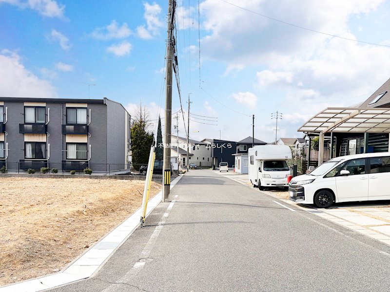 現地写真（前面道路含む現地写真）