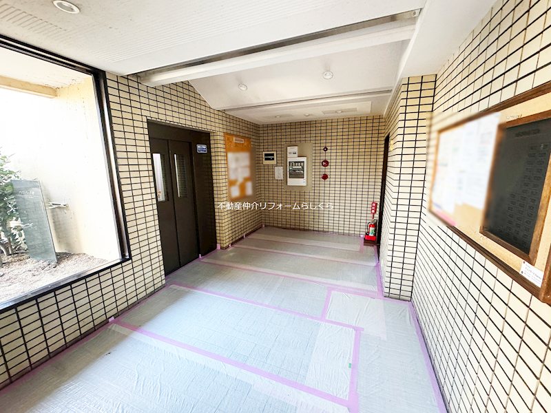共用部写真（エントランス）