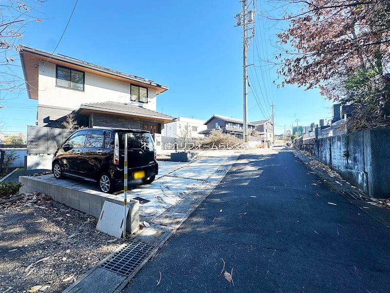 現地写真（前面道路含む現地写真）
