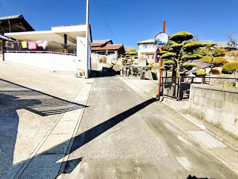 現地写真（前面道路含む現地写真）