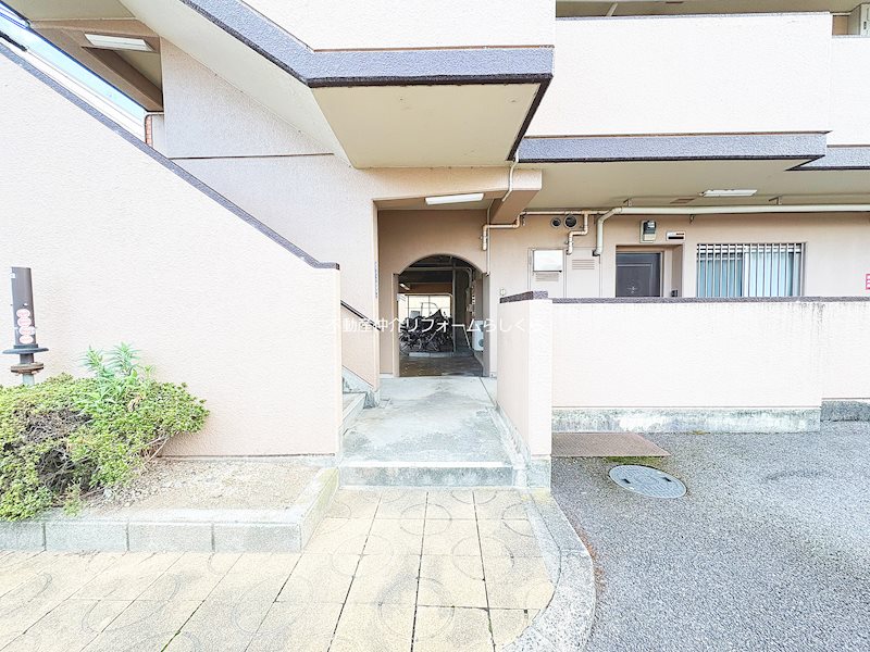 共用部写真（エントランス）