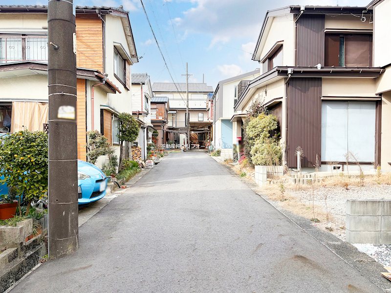 現地写真（前面道路含む現地写真）