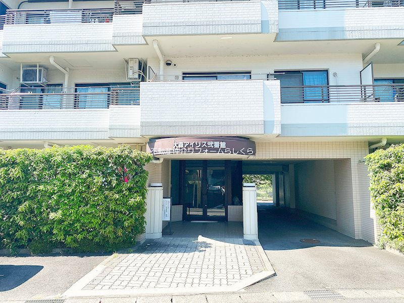 共用部写真（エントランス）