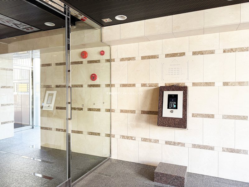 共用部写真（エントランス）