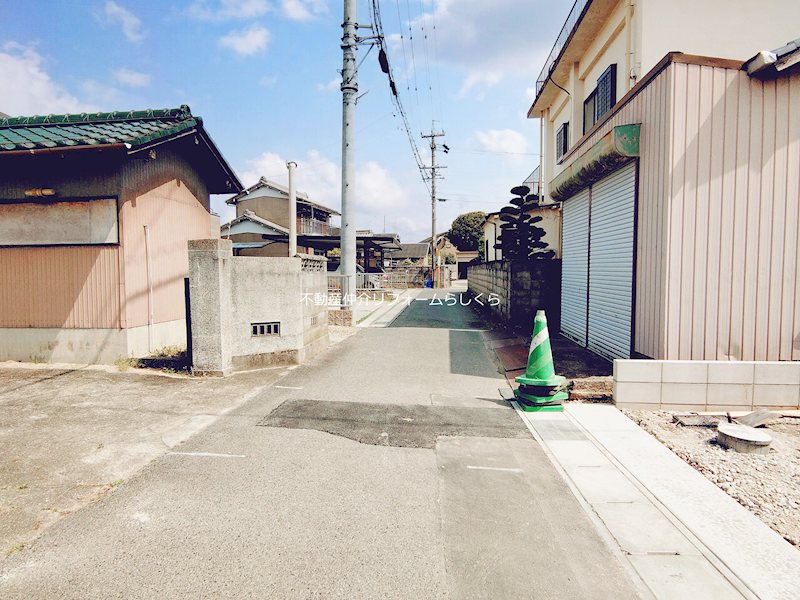 現地写真（前面道路含む現地写真）