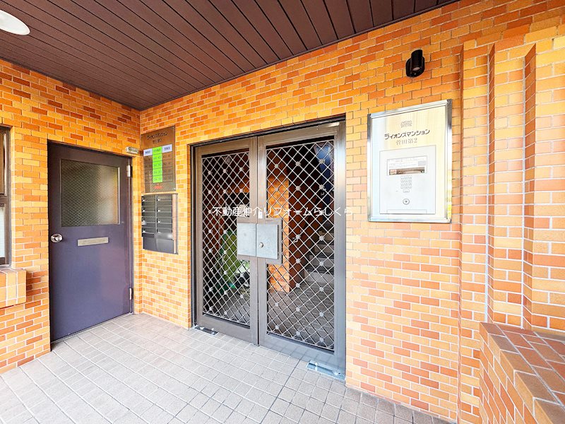 共用部写真（エントランス）