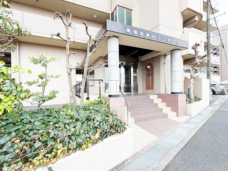 共用部写真（エントランス）