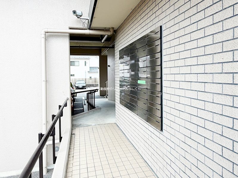 共用部写真（エントランス）