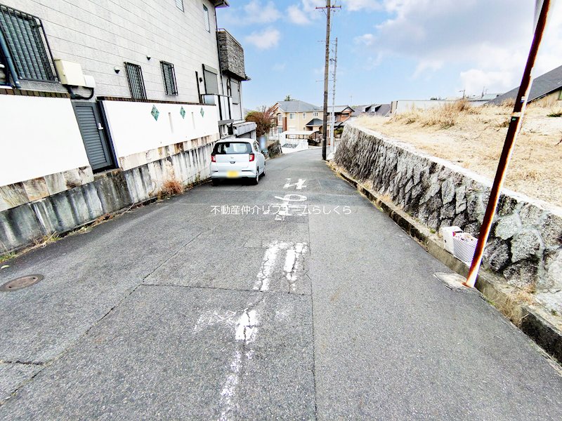 現地写真（前面道路含む現地写真）